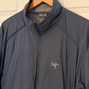 Arc'teryx Men’s Argus Blue Lightweight Running Jacket XL